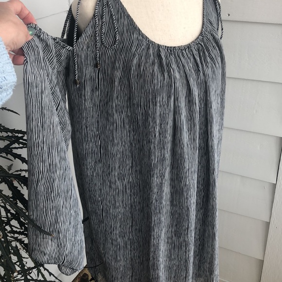 Cold-shoulder tunic/dress, size L, fully lined, light fabric, fun & pretty - Picture 8 of 12